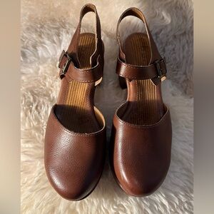 b.o.c. Women's, Natasha Clogs